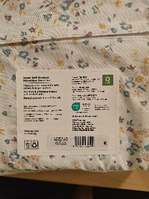 Queen Bedsheet with Pillowcase 2