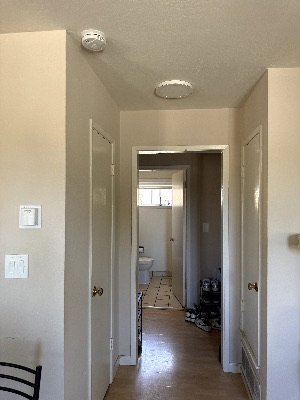 Roomate search (M) in 2br 1ba apt. (Off-campus for 1 year lease) 3