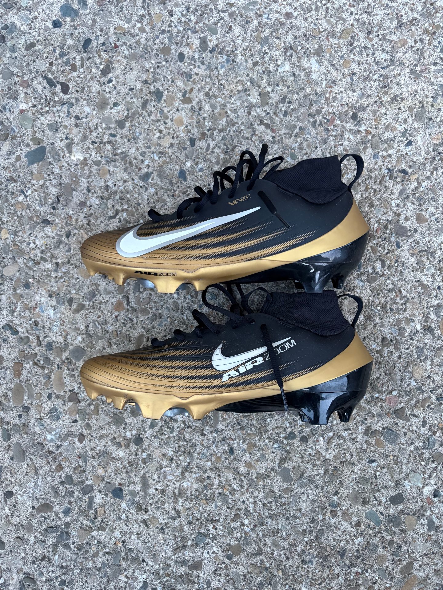Nike Vapor Pro 1 Football Cleats – Men’s 9.5 1