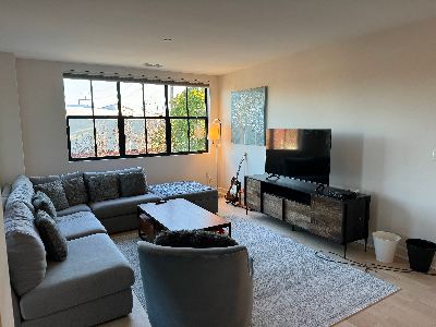 great location, beautiful housing in palo alto 1