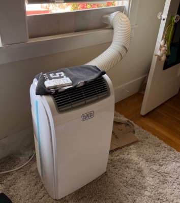 Smart Portable Air Conditioner, 12,000 BTU 1