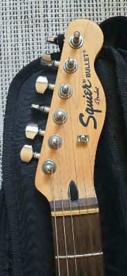 Fender Squier Bullet Telecaster Guitar (2018, Lake Placid Blue) + Gig Bag 4