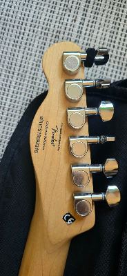 Fender Squier Bullet Telecaster Guitar (2018, Lake Placid Blue) + Gig Bag 3