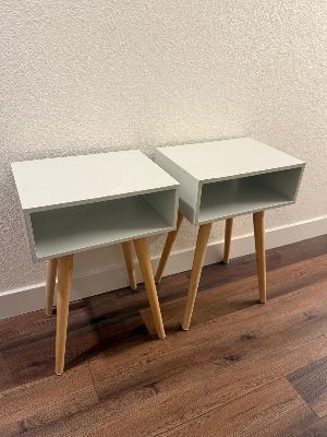 Side-Tables x2 ($20 each) + Lamp ($30) 1