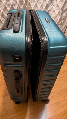 Carry-on bag for sale 2