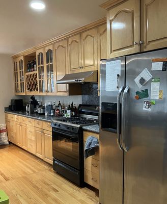 Private bed/bath available July 15 - roommate wanted for shared house of young professionals in Midtown Palo Alto! 3