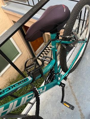 Huffy woman bicycle - fits 5'8 or more 4