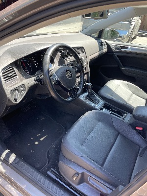 2015 VW e-Golf ELECTRIC  51,300 miles, 90 mi range ,  one owner, good cond,  no accidents, $6,500 OBO 3