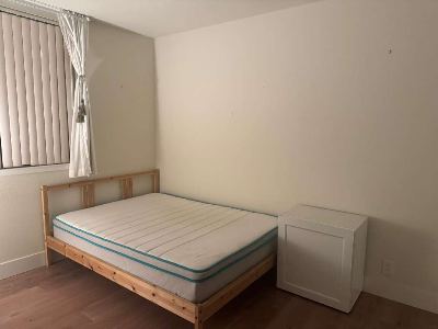 [2b in MV] roommate needed 2