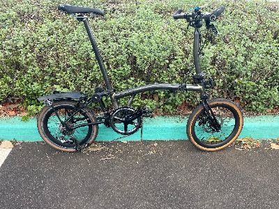 Brompton Superlight (10/11s Dura-Ace, Disc Brake, Titanium) 1