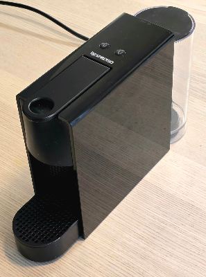 Nespresso Essenza Mini 1
