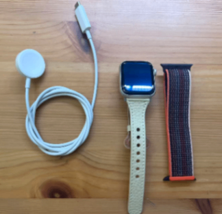 Apple Watch SE 2nd Gen 40mm GPS 32GB – 98% Battery – Excellent Condition 1