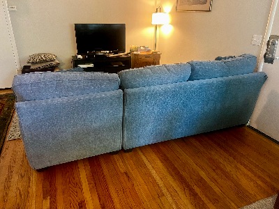 FREE 3 Seater Sectional Couch with Chaise 2