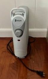 FOR SALE: Oil filled radiator heater 2