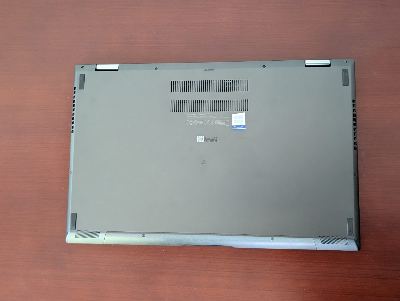 Asus 2-in-1, 16" 4K touchscreen, dedicated graphics, 1TB SSD, great condition laptop 4