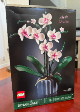 MOVING SALE - Unused Orchid LEGO set + Plushies 2