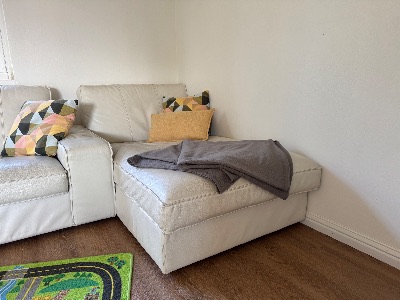 White Leather Sectional Sofa with Chaise 2