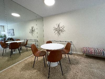 Ideal Study Apartment equipped with free parking, nearby shopping center, and walk to campus at Sharon Heights 2
