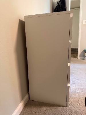 Ikea 4-Drawer Dresser 4