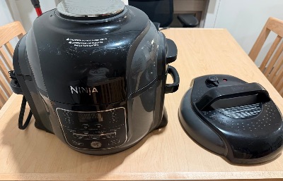 Ninja Electronic Pressure Cooker 1