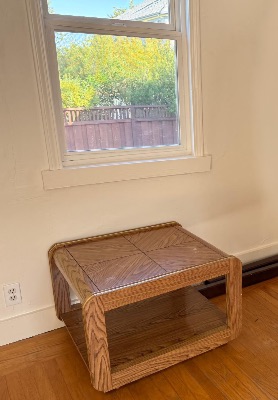 Solid wood coffee table with gold accents 1