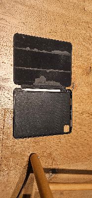 Ipad 11 pro 2nd generation 128 GB 3