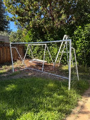 White Metal Soccer Goal (12 Feet X 6 Feet) 2
