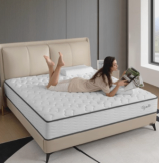 Selling Mattresses: 100$ and 70$ 2