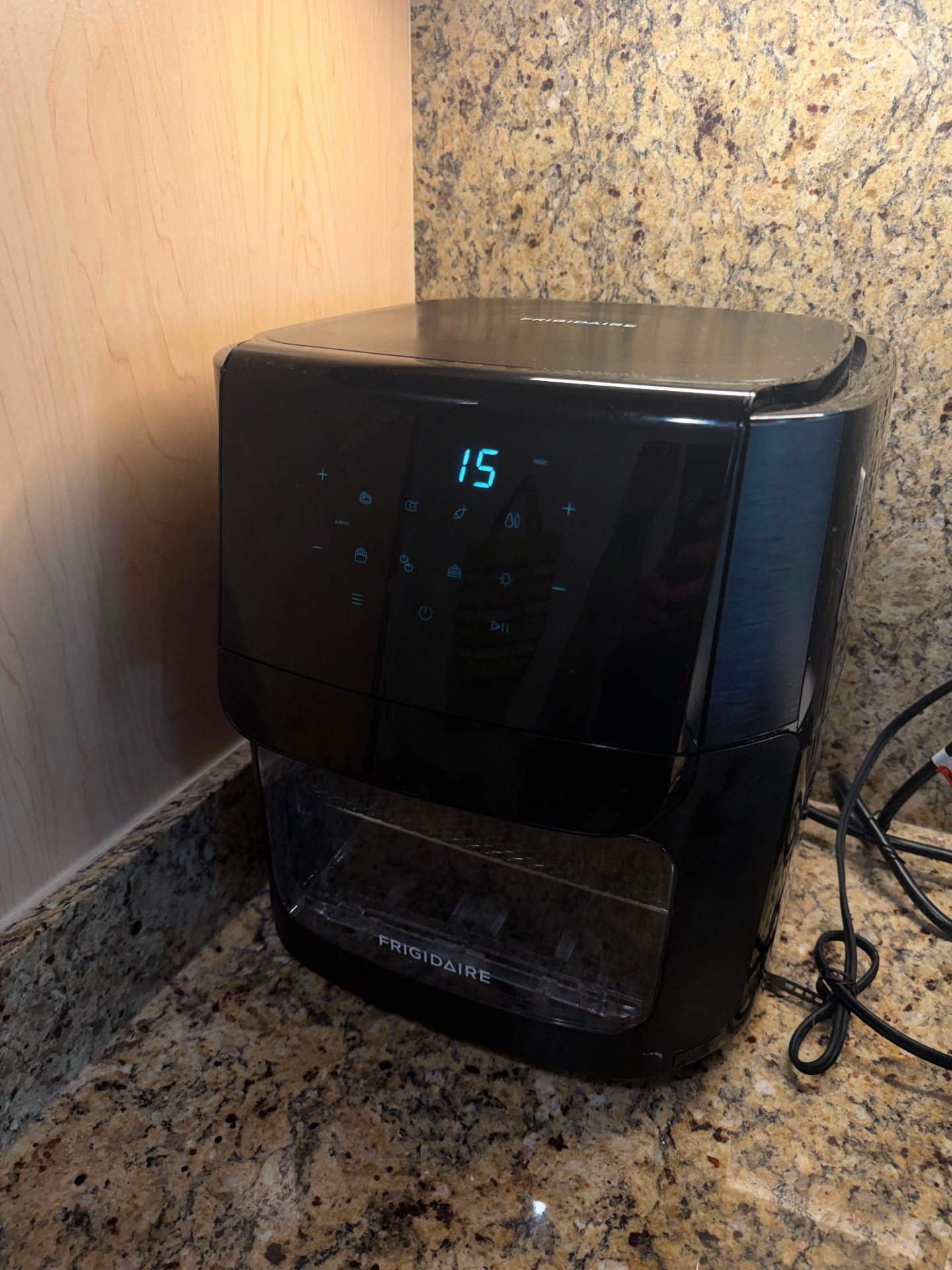 Frigidaire Air Fryer 2