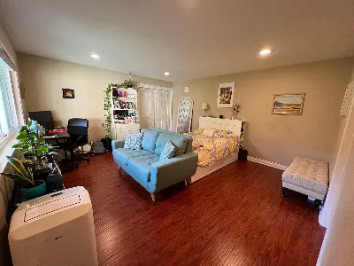 room free right off campus 2
