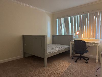 Private room available at Downtown Menlo Park or Palo Alto CA 94301 2