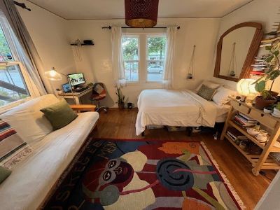 $1600 / 5br - 1-month sublet available in December in warm, cooperative home! (palo alto) 1
