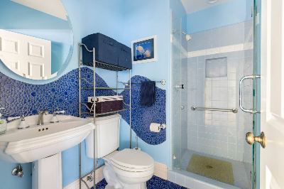 Furnished Room in Downtown Palo Alto near Stanford — Available Mid-October — Utilities, Bike & Weekly Professional Cleaning Included 2