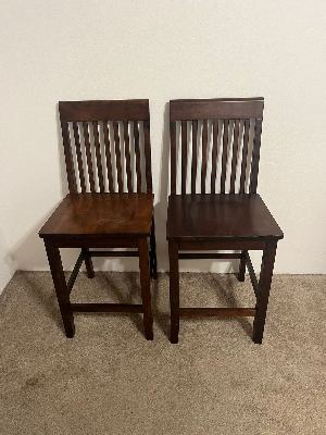 2 Bar Stools 1