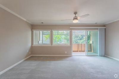 Palo Alto Studio summer sublease (6/27-8/29) 3