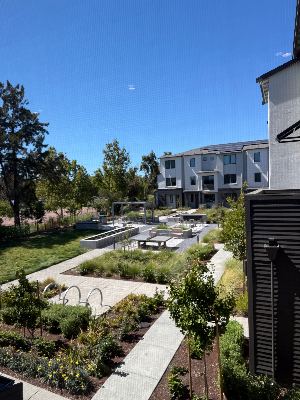 Palo Alto 3BR/3BA with 2-Car Garage - Available to tour and move in Sept 4