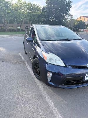 2014 Toyota Prius (Hybrid) for RENT 2