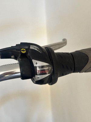 Red XL Eastwood Bike & Kryptonite U-Lock 2