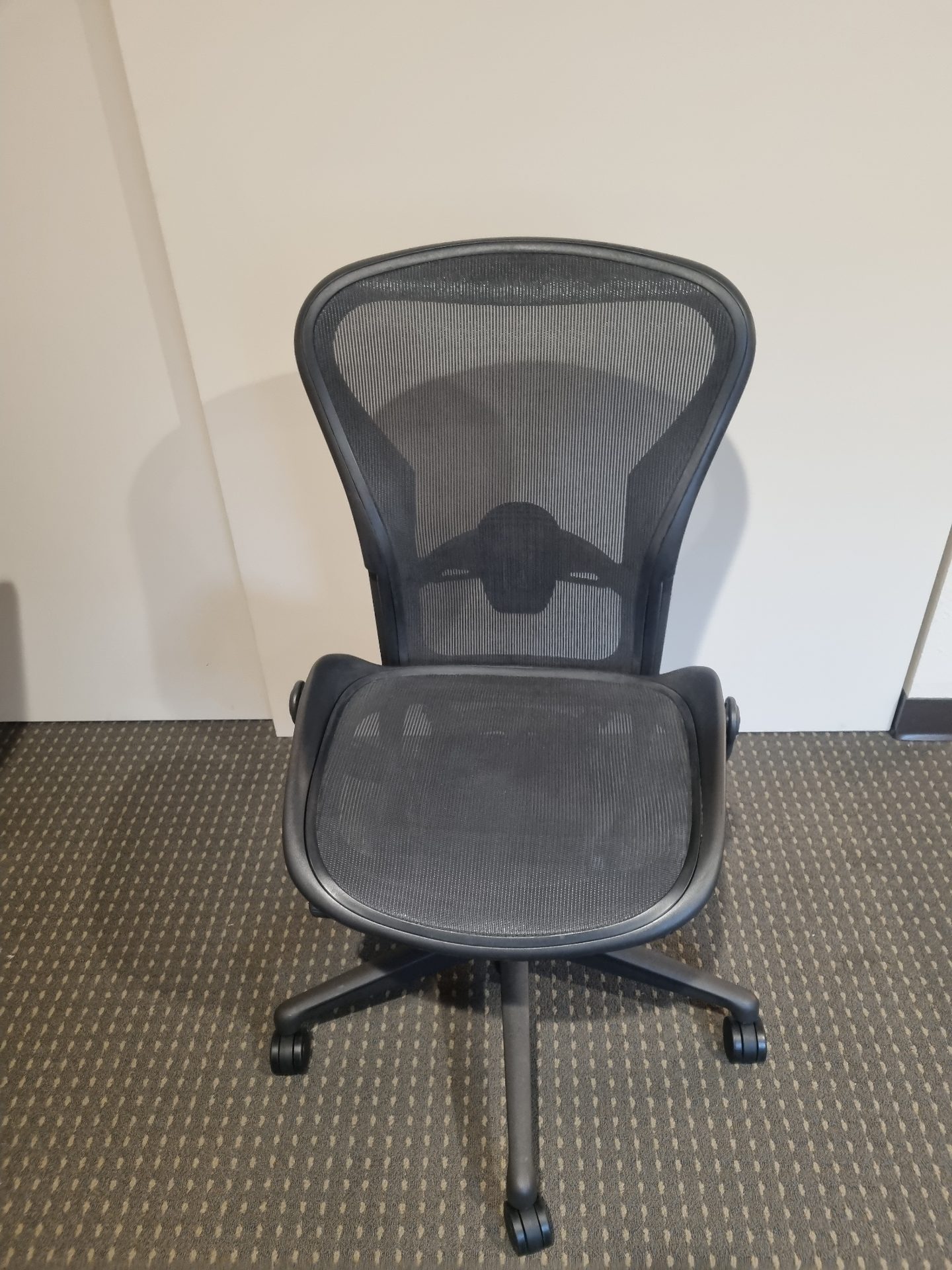 Herman Miller Aeron Ergonomic Office Chair 1