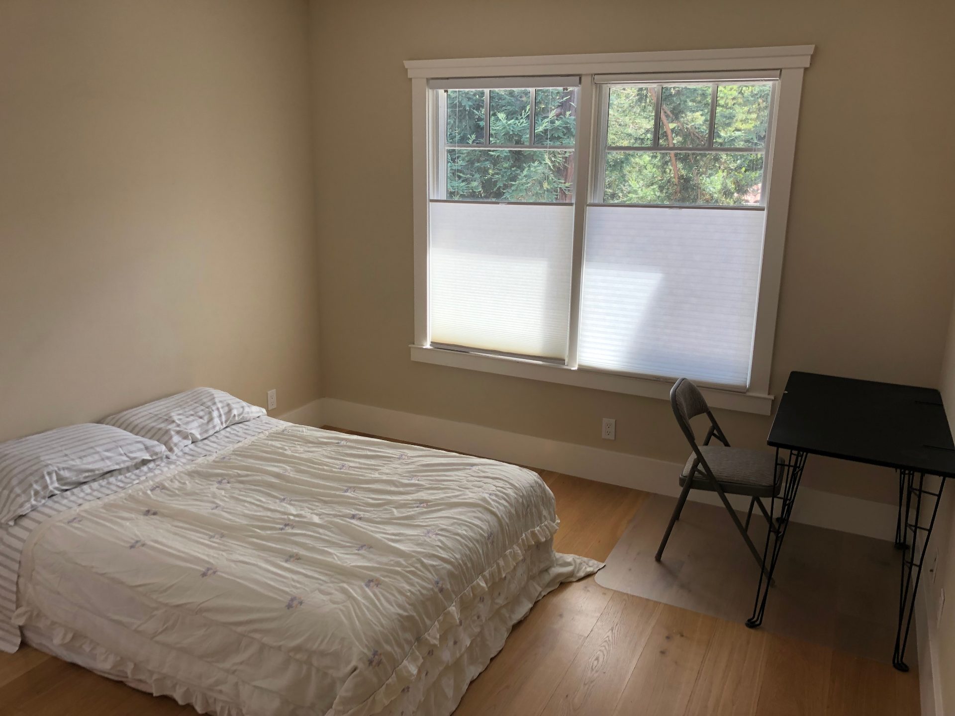 Furnished 1 BR + Attached Bath in West Menlo, biking distance from Stanford & SLAC 3