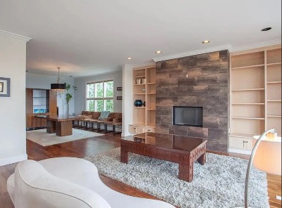 Open room in Builder Haven Castro starting 11/1 3