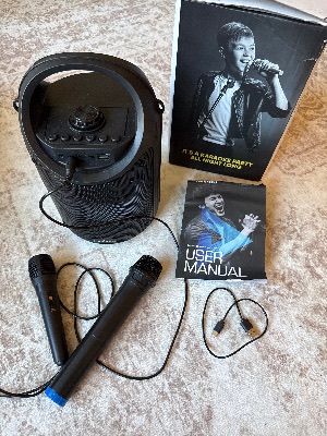Karaoke Machine with 2 Microphones 1