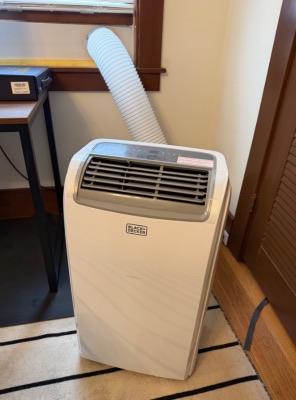 Portable Air Conditioner, 9,000 BTU 1