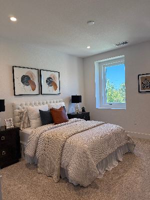 Palo Alto 3BR/3BA with 2-Car Garage - Available to tour and move in Sept 3