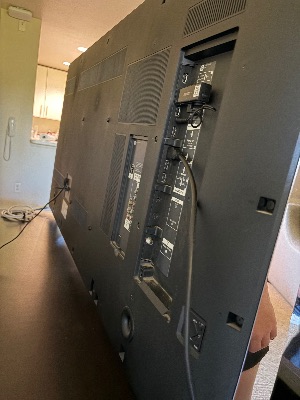 SEND OFFERS!! $300 OBO 55” Sony Television 4