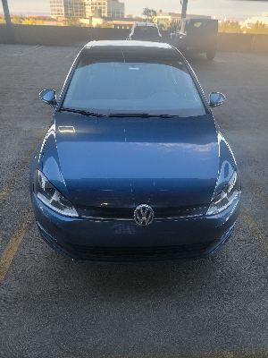 (Cut Below KBB) 2016 Volkswagen Golf Hatchback - 1.8T Automatic 1