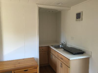 Separate entry in-law suite for lease 1