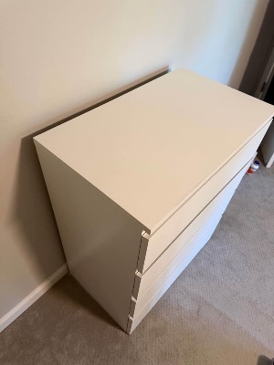 Ikea 4-Drawer Dresser 2