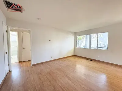 UPDATED: 1BR/1BA apt available near Stanford & California Ave - min 1 yr lease - rent reduced 4