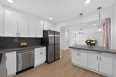 Comprehensively Renovated 3BR/2BA Palo Alto Home Near Stanford – Single Story 3